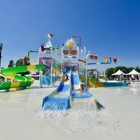 Barricata Holiday Village Scardovari Exterior photo Splash Island