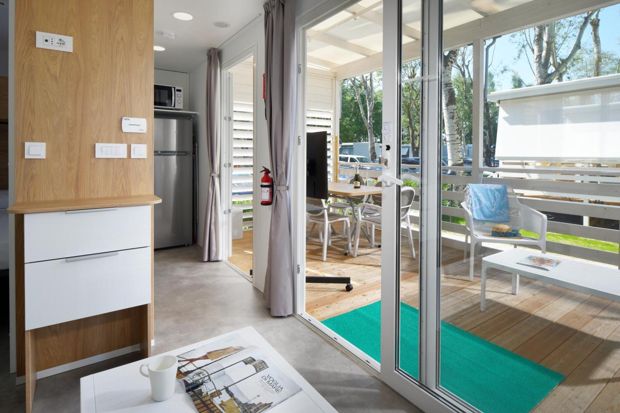 Barricata Holiday Village Scardovari Room photo Interior of a mobile home